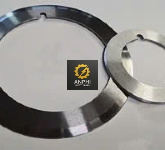 Gia công dao mo chia cuộn