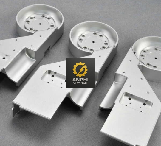 gia công máy móc thiết bị